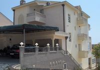 Apartmány App br. 1 v Makarska