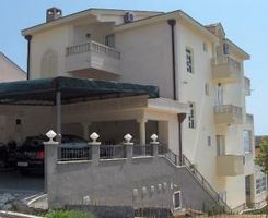 Apartmány App br 2 v Makarska