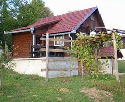 Apartmány Kućica v Poljanak