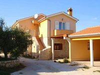 Apartmány App br. 3 v Nin
