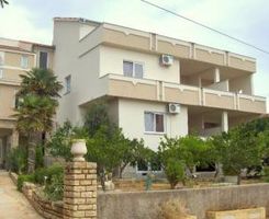 Apartmány Prizemlje 1. desno v Novalja