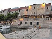 Byt Hotel Kaštel v Bol